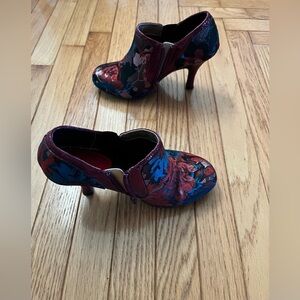 🇬🇧 RUBY SHOO “Juno” multicolour floral tapestry ankle boots stiletto heels